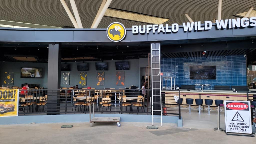 Buffalo Wild Wings (BWW Blr Airport) 1